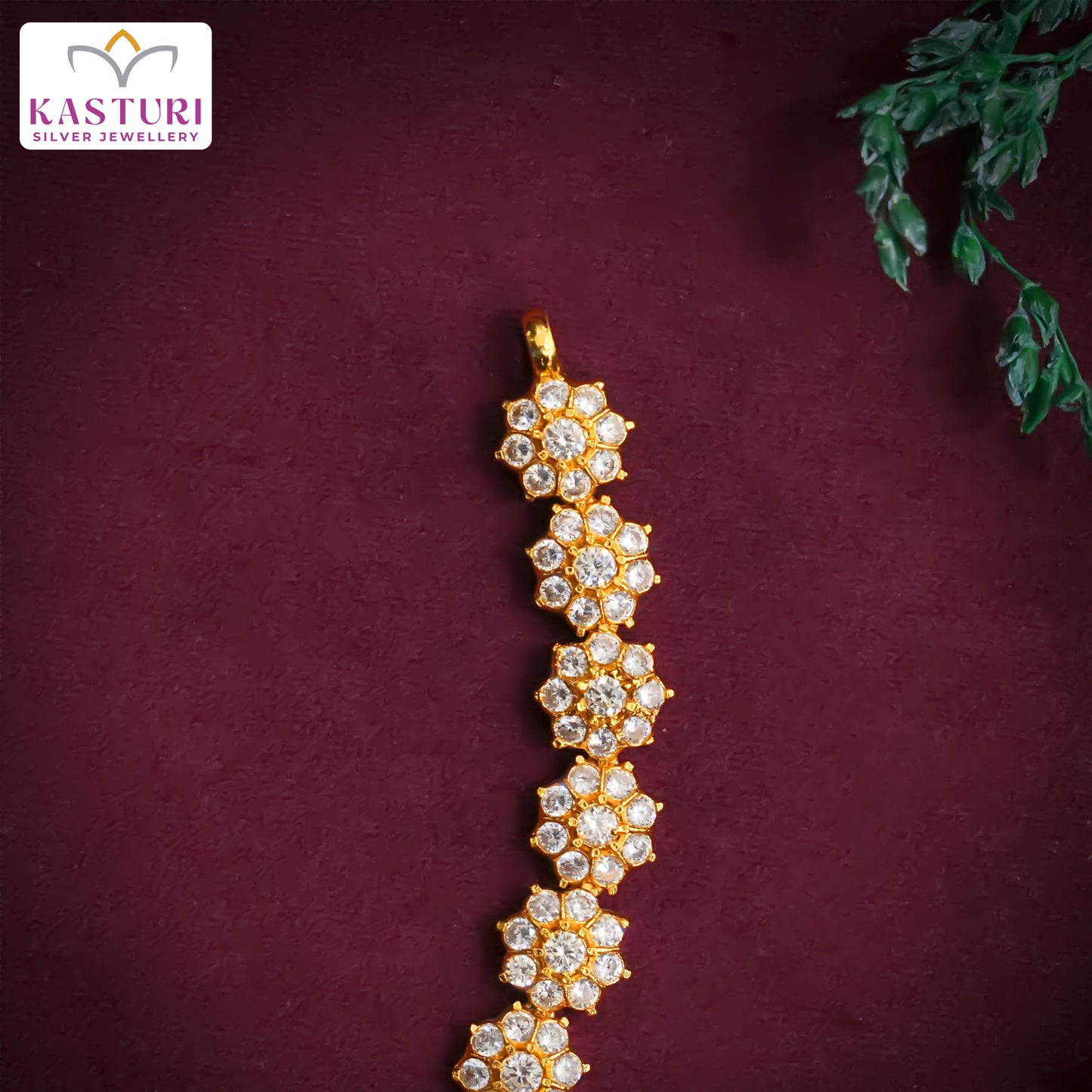 White Stones Floral Necklace